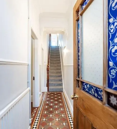 Victorian Splendour *